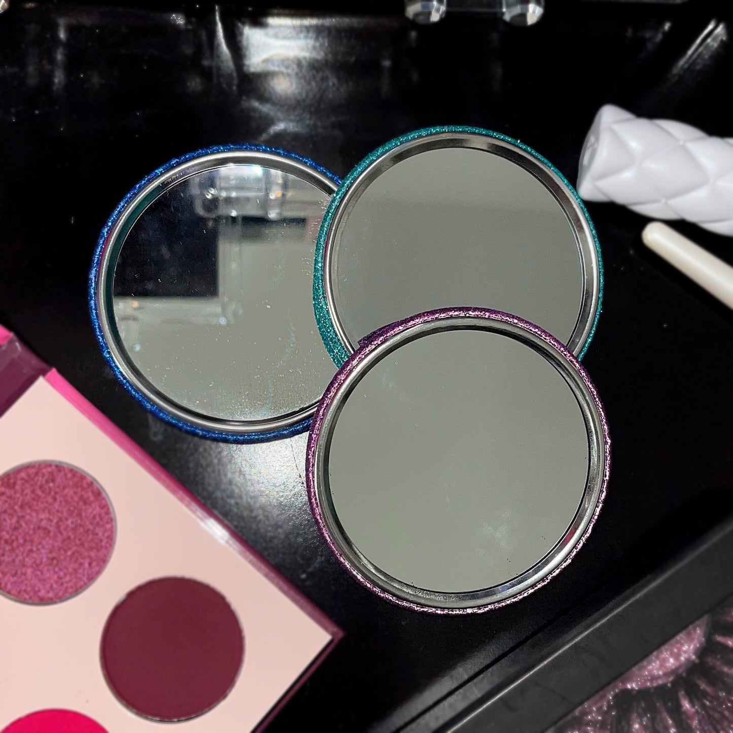 Compact Mirror (Fuchsia)