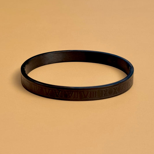 Roman Numeral Bracelet (Black)