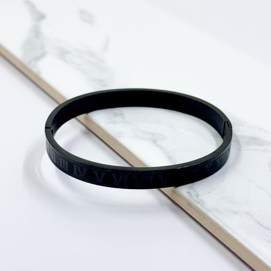 Roman Numeral Bracelet (Black)